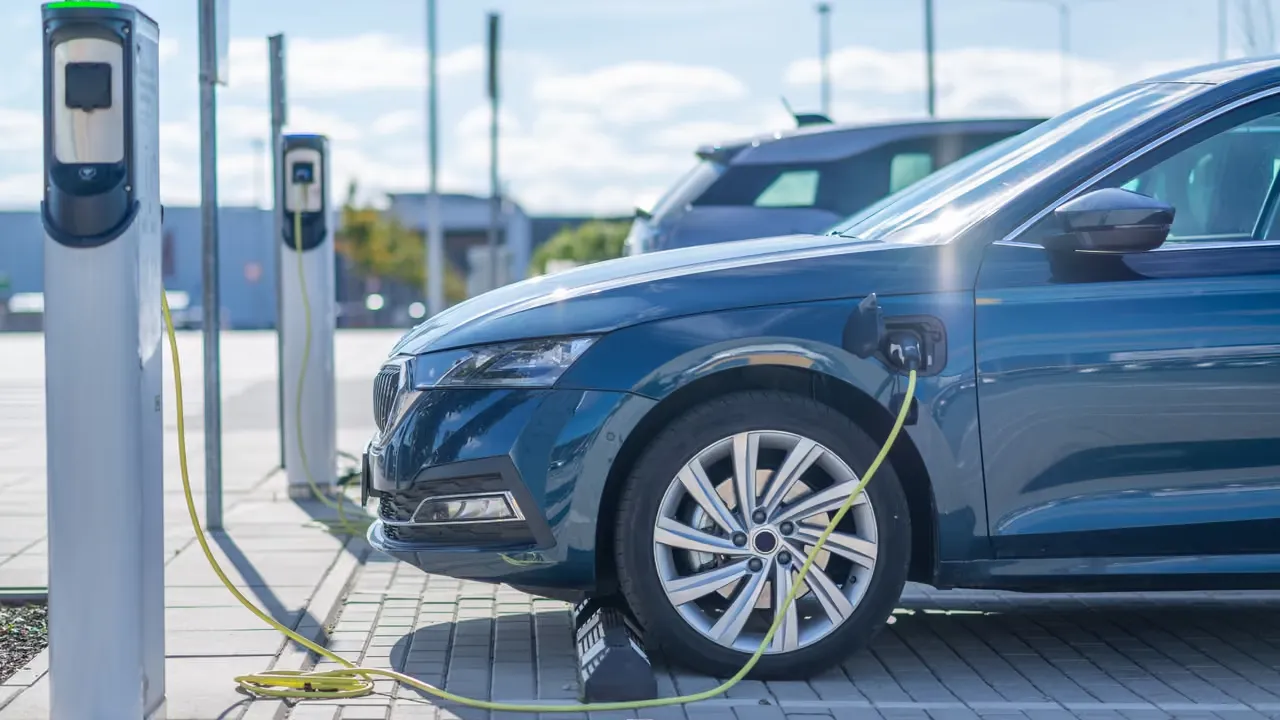5 sätt att återanvända elbilsbatterier